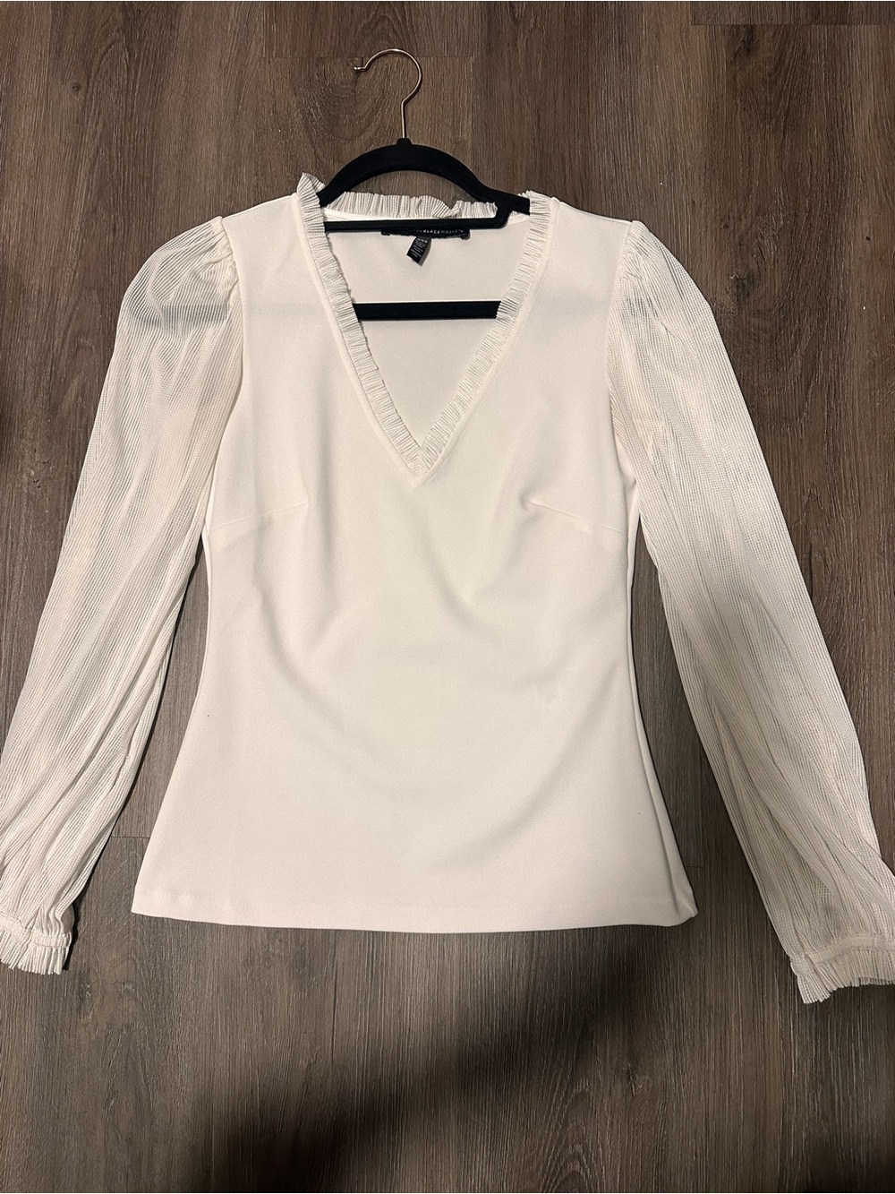Elegant Whit V-Neck Long Sleeve Top XXS